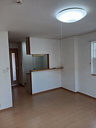 ルージュ　II 101 1階ワンルームのリビング/ダイニング