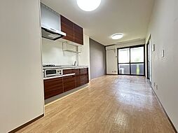 ヴィラ西福原　B棟 B203 2階2LDKのリビング/ダイニング