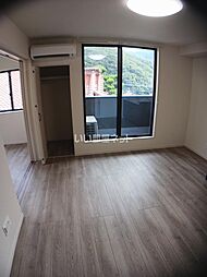 中野APARTMENTS 101 1階2LDKのリビング/ダイニング