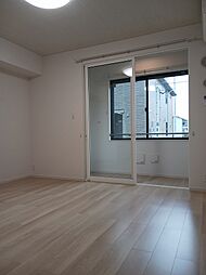 ファレノプシスI 103 1階1Kのリビング/ダイニング