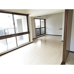 ラッフル千代田 402 4階1LDKのリビング/ダイニング