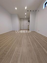 GRADUS若葉II（グラドゥスワカバツー） 102 1階1LDKのリビング/ダイニング