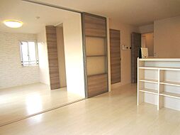 ウエスト　ヴィレッジIII 305 3階3LDKのリビング/ダイニング