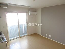 フェリーチェ西田 101 1階ワンルームのリビング/ダイニング