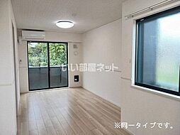 スイート滝ノ水 103 1階2LDKのリビング/ダイニング