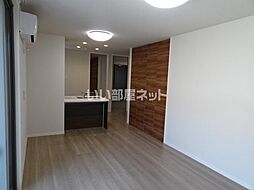 近鉄京都線 近鉄丹波橋駅 徒歩15分の賃貸アパート 1階2LDKのリビング/ダイニング