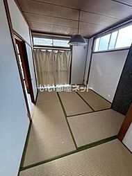 中本貸家 1 1階3DKのリビング/ダイニング