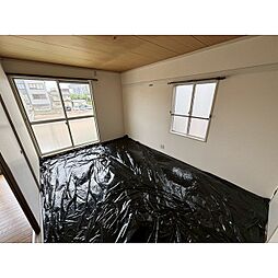 ファミールライト 201 2階2LDKのリビング/ダイニング