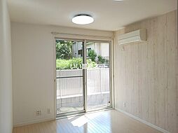 シャーメゾン小串 103 1階1LDKのリビング/ダイニング