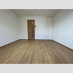 LUXES原町 201 2階1Kのリビング/ダイニング