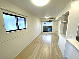 マリーゴールド 204 2階2LDKのリビング/ダイニング