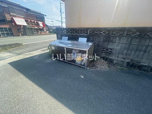 9 / 15