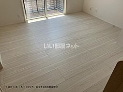 ボナールヴィラ興南 201 2階1LDKのリビング/ダイニング