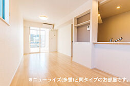 ブルーラディッシュレジデンスＢ 205 2階2LDKのリビング/ダイニング