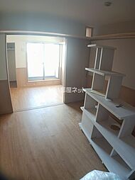 ステラキャットクローバー 304 3階1DKのリビング/ダイニング