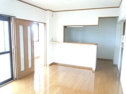 フローレンス堀切 301 3階2LDKのリビング/ダイニング