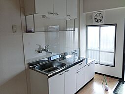 メゾン水野 00203 2階1LDKのリビング/ダイニング