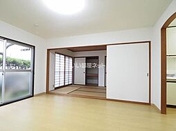 コンサルジュＭ 101 1階4LDKのリビング/ダイニング