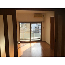 セントラル名古屋 502 5階2Kのリビング/ダイニング