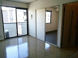 ロイヤルガーデン須田ノ木　E棟 201 2階2DKのリビング/ダイニング