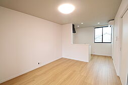 ｕｌｕ 202 2階1LDKのリビング/ダイニング