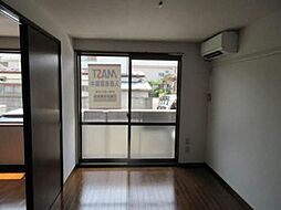 ルピナスＹ 102 1階2DKのリビング/ダイニング