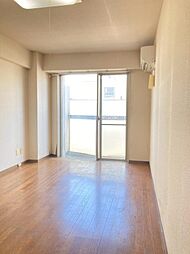 タピエスRフラット 203 2階1Kのリビング/ダイニング