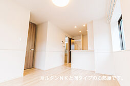 クレール　ストーン　II 102 1階1LDKのリビング/ダイニング