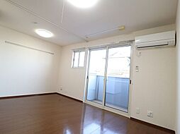 アルモニー 107 1階ワンルームのリビング/ダイニング