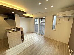 アストリア 203 2階1LDKのリビング/ダイニング