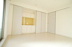 リブリ・ドルフ 201 2階1Kのリビング/ダイニング