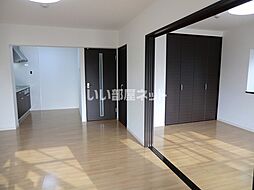 アーバンクレストIII 3C 1階2LDKのリビング/ダイニング