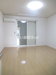 スプレンドーレ 105 1階ワンルームのリビング/ダイニング