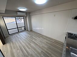 阪急伊丹線 伊丹駅 徒歩5分の賃貸マンション 5階2LDKのリビング/ダイニング
