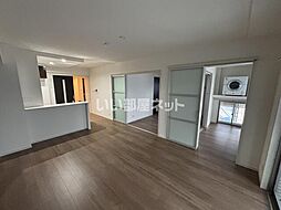 メゾン　ド　ラペ 303 3階3LDKのリビング/ダイニング