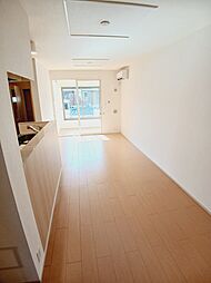 グランハピネス　V 102 1階1LDKのリビング/ダイニング