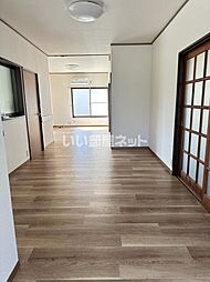 バレンタくん1号 1 1階1LDKのリビング/ダイニング