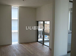 ＫＭＡ VII 2階1LDKのリビング/ダイニング