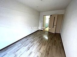 グランディア21 206 2階1Kのリビング/ダイニング