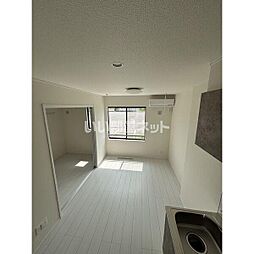 ワンリッチ金ヶ崎C 102 1階1DKのリビング/ダイニング