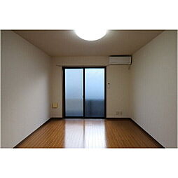 アンプルールリーブルpear fieldII 101 1階1Kのリビング/ダイニング