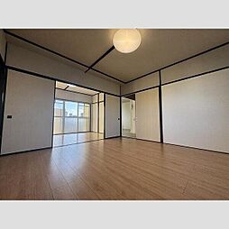 梅田ハイツ 404 4階2DKのリビング/ダイニング