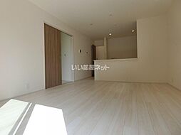 ひたちなか市アパート 101 1階1SLDKのリビング/ダイニング