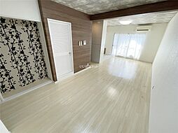 ドゥエル新蔵 305 3階2LDKのリビング/ダイニング