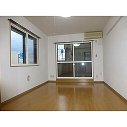 ヴィアーレ・バンビーニ 202 2階1Kのリビング/ダイニング