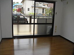 マロンボンＭI 102 1階3Kのリビング/ダイニング