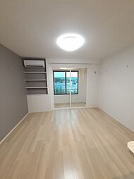 レーヴ　IX 103 1階1Kのリビング/ダイニング