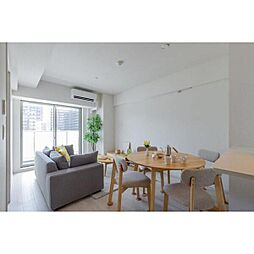 リーフシティ市川　ザ・レジデンス 906 9階2LDKのリビング/ダイニング