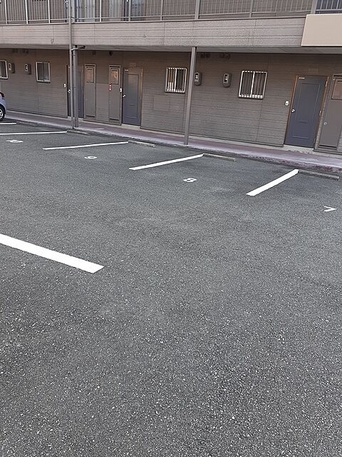 13 / 17