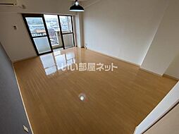 シャンテ恒久 402 4階ワンルームのリビング/ダイニング